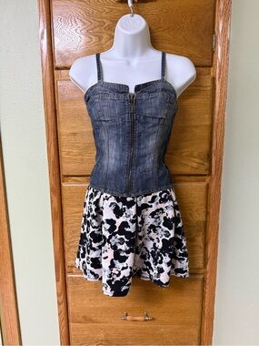 Vintage Y2K Mudd Denim Zip-Front Corset Top with Spaghetti Straps Size Medium